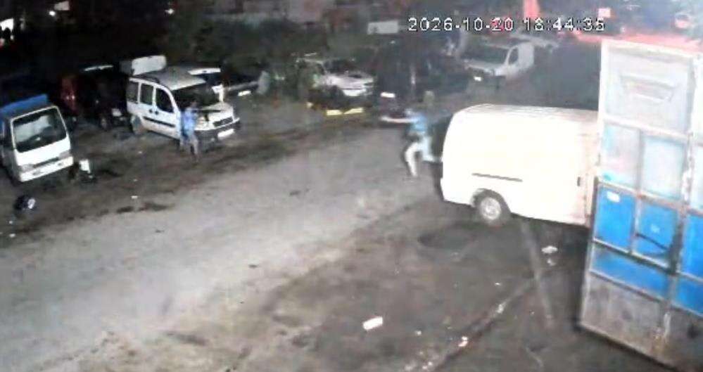 Sanayide araba tamiri kavgası dehşete dönüştü! Ateş açanı araçla ezdiler 3